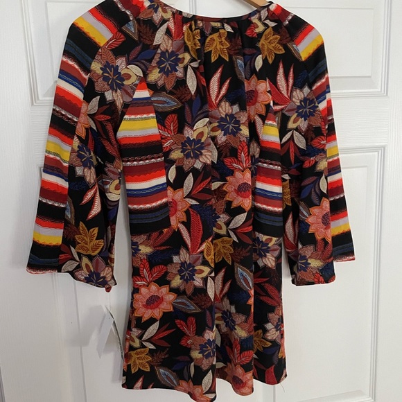 New Directions Abstract Print Tunic - Picture 3 of 4